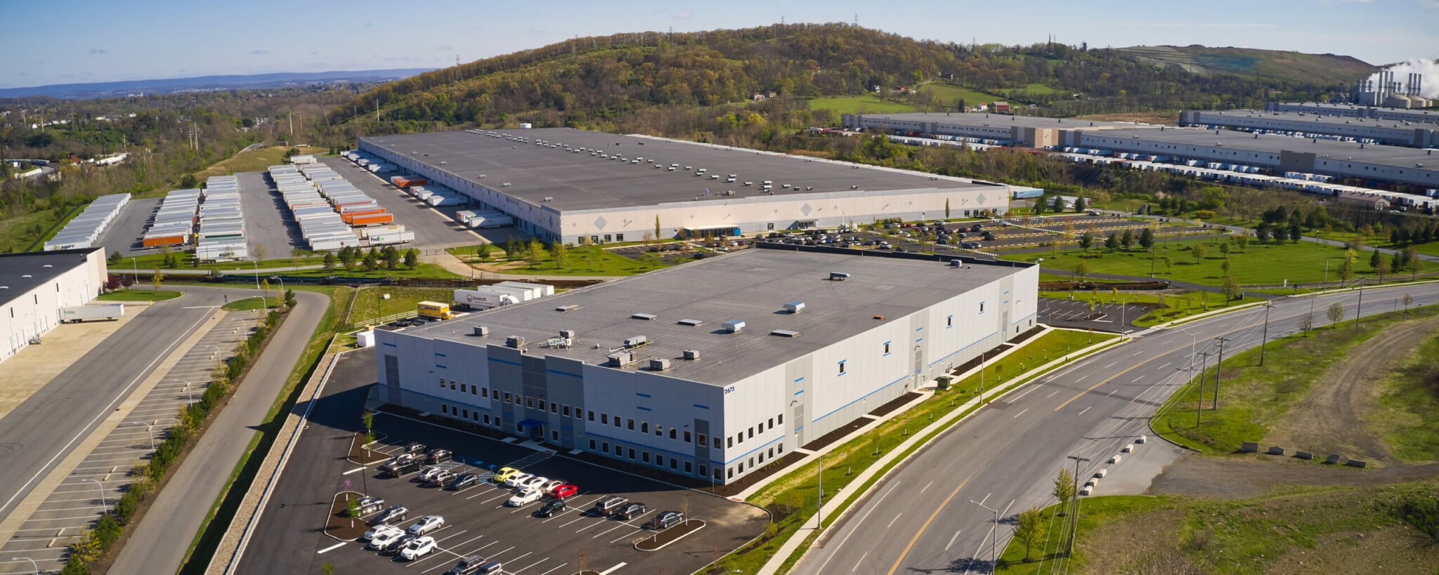 Curated visual reference: Picture Idea: Logistics Industrial
